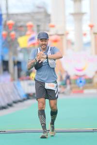 BIB: 5038
                            <button type="button" onclick="openModal(21762930)" class="btn btn-primary btn-sm float-right btn-popup" data-toggle="modal" data-target=".modal-high-quality">
                        <i class="fas fa-shopping-cart"></i> Add to Cart
                    </button>
                                            <button type="button" onclick="isThisMe(21762930, true)" class="btn btn-success btn-sm float-right btn-popup btn-isme hidden" data-toggle="tooltip" data-placement="bottom" title="นี่คือรูปของคุณใช่ไหม คลิกที่นี่เพื่อเอาเข้าอัลบั้ม">
                        <i class="fas fa-plus"></i> Add to album
                    </button>
                    <button type="button" onclick="isThisMe(21762930, false)" class="btn btn-warning btn-sm float-right btn-popup btn-isnotme hidden">
                        <i class="fas fa-ban"></i> Remove from album
                    </button>